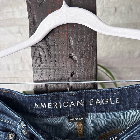 AMERICAN EAGLE Athletic Fit Mid Dark Wash Blue Jeans 32” x 34” - Picture 2 of 5